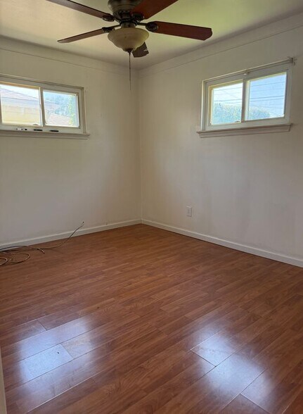 Building Photo - 4810 Campbell St