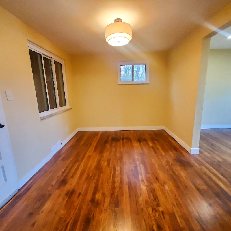 Building Photo - 24 Camera Pl