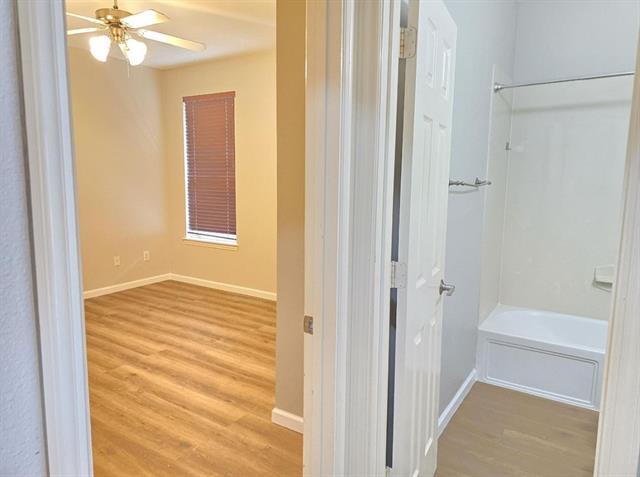 Building Photo - 5916 Summerwood Dr