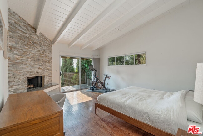 Building Photo - 2479 Lanterman Terrace