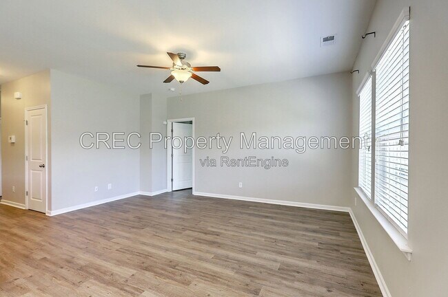 Building Photo - 9657 Spencer Woods Rd