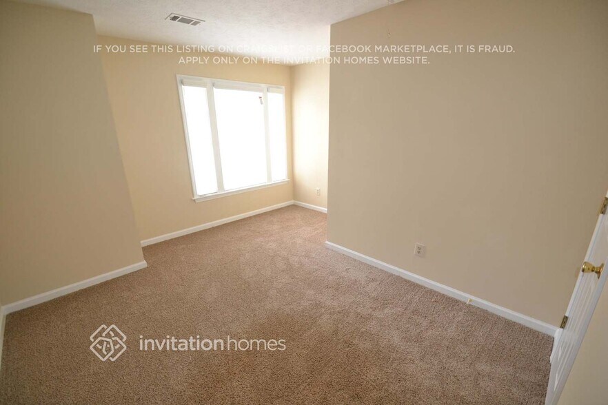 Building Photo - 1402 Long Shadow Ct