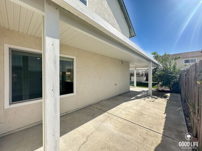 Building Photo - Executive Luxury Living in Mira Mesa | Fully Remodeled 4BR Residence with Private Balcony & Enter...