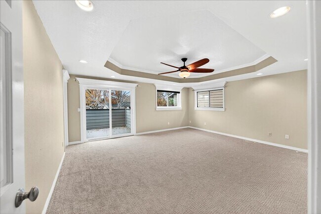 Building Photo - Gorgeous Updated Home in the Heart of Eagle Hills