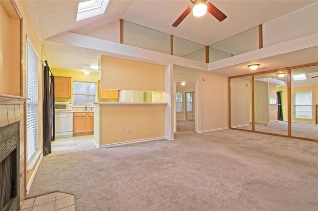 Building Photo - 14207 Anita Marie Ln