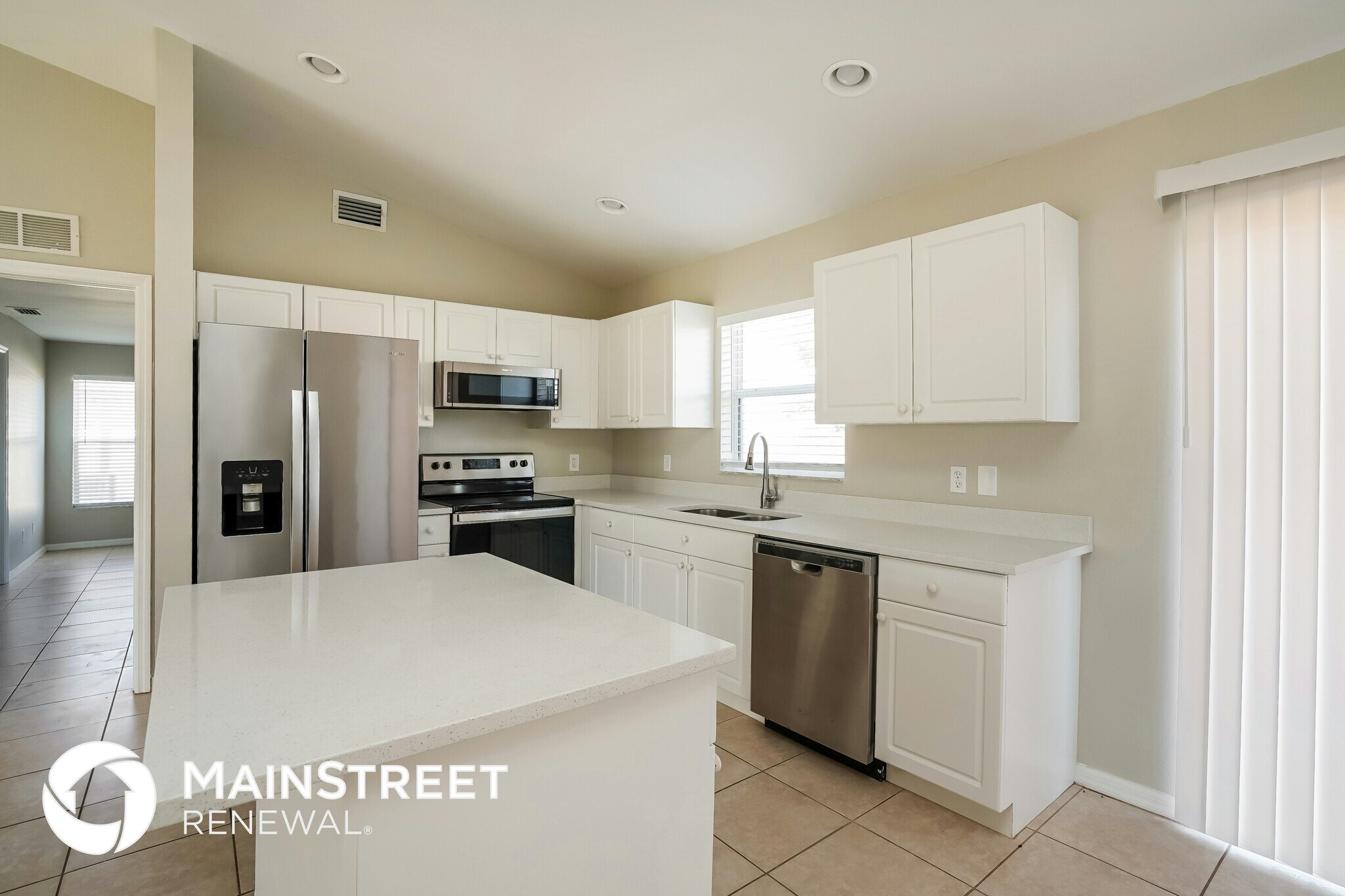 Building Photo - 221 NW 25th St