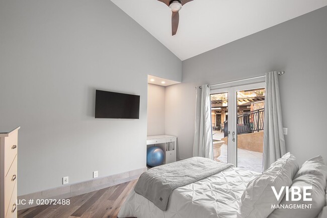 Building Photo - Rare Grand Estate in North Ranch — Resort Living at Its Finest