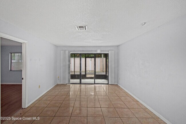 Building Photo - 171 Bluefish Pl