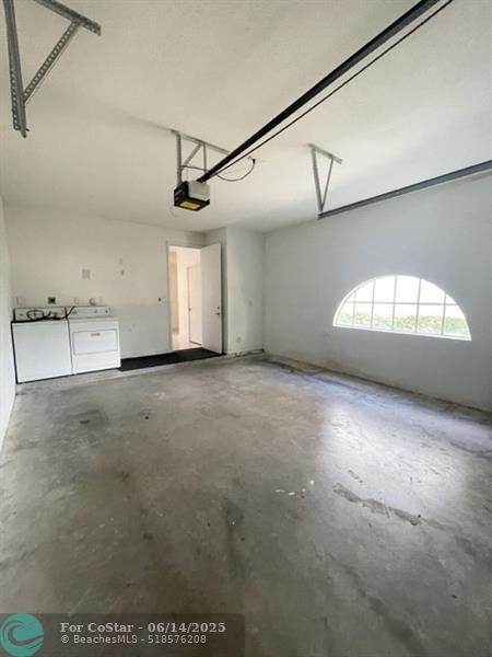 Building Photo - 3515 NW 13th St