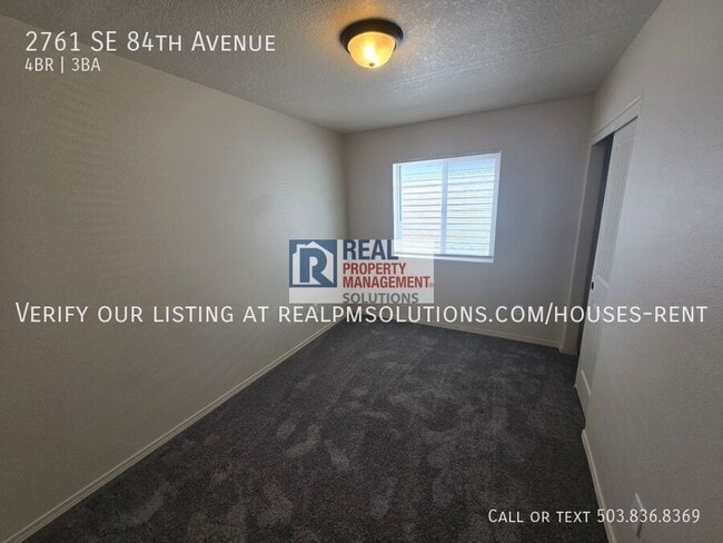 Building Photo - 2761 SE 84th Ave