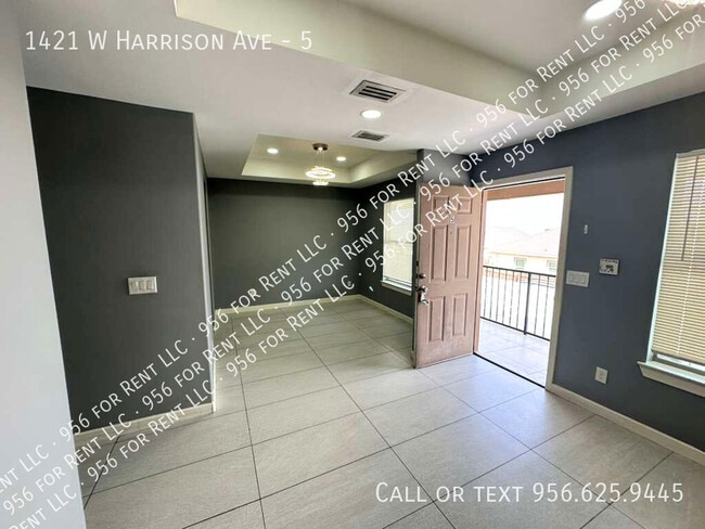 Building Photo - 1421 W Harrison Ave