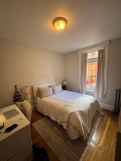 Building Photo - 38 Hemenway St