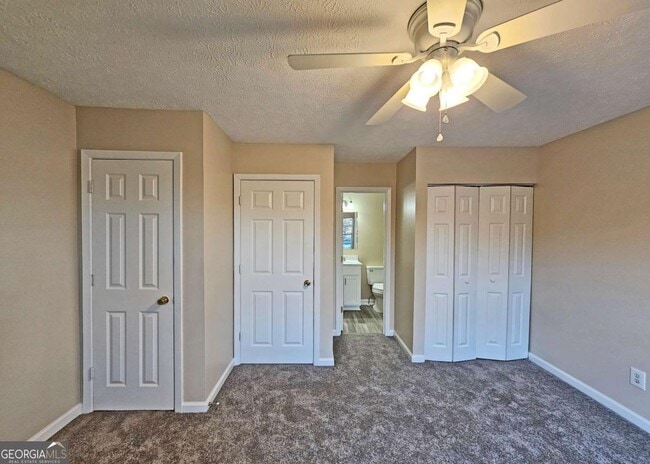 Building Photo - 6627 Banbury Ct NW