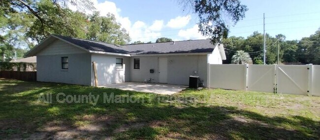 Building Photo - 5360 SE 28th St