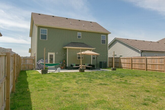 Building Photo - Lovely rental home in Murfreesboro!
