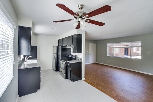 Building Photo - The Parker