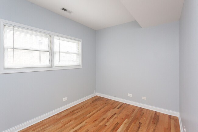 Building Photo - 1510 N Elk Grove Ave