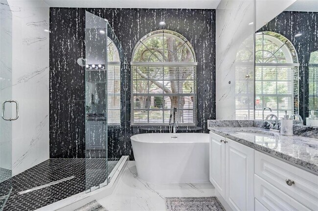 Building Photo - 28335 Glade Fern Ct