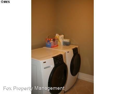 Building Photo - 12563 Big Dry Creek Dr