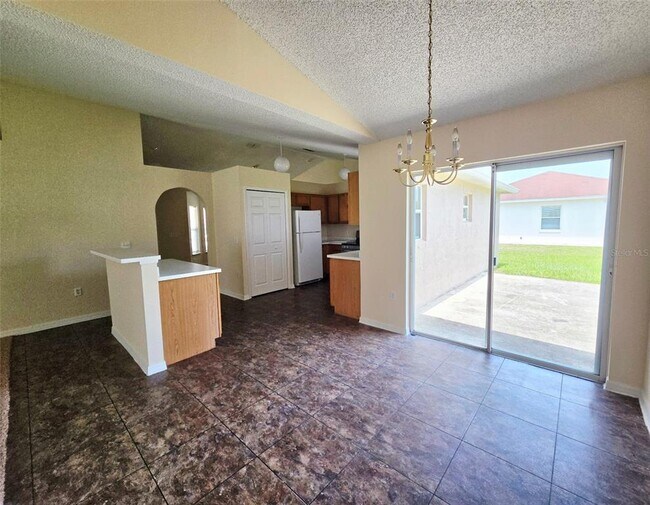 Building Photo - 10 Prince Kaarel Ln
