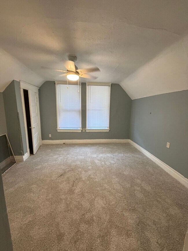 Primary Photo - 1157 N 2nd St