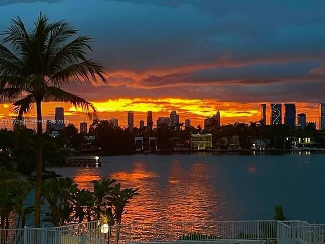 Building Photo - 1 Century Ln