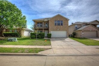 Building Photo - 1057 Castle Top Dr
