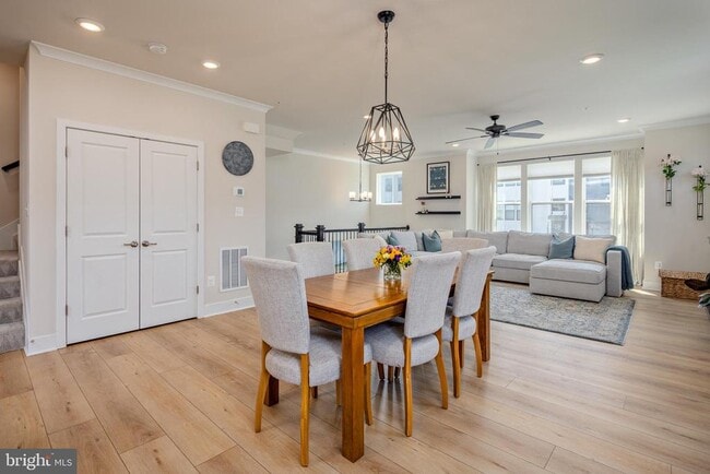 Building Photo - 7312 Red Pond Ct