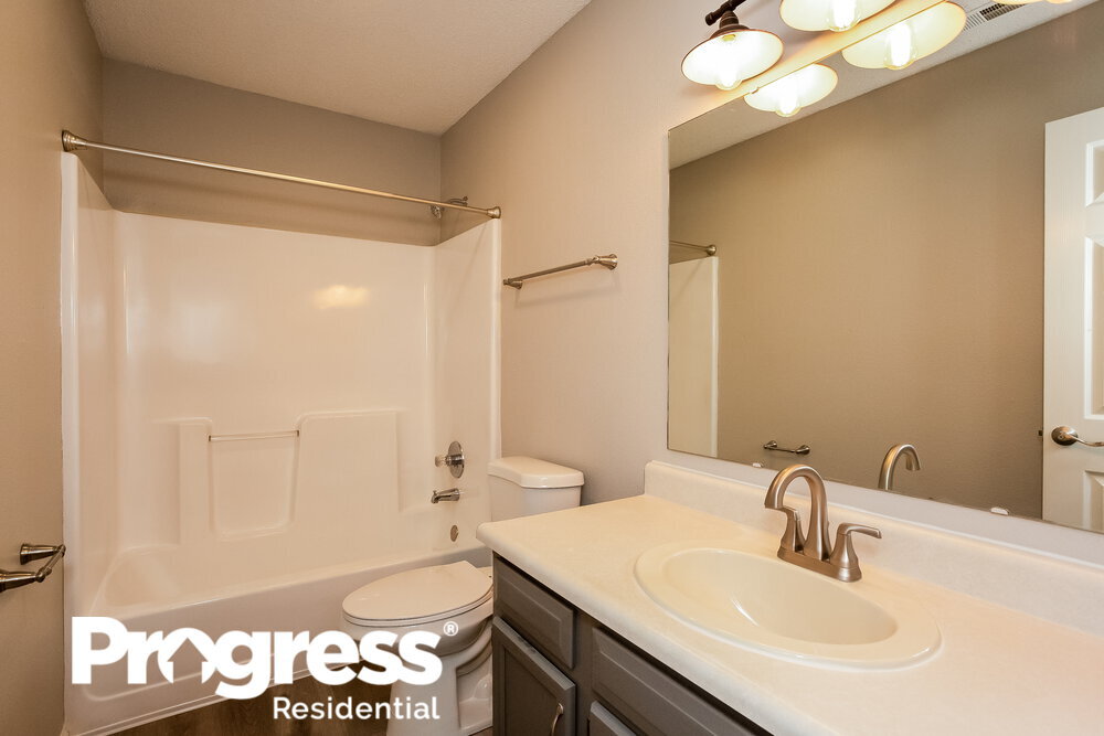 Building Photo - 8438 Kousa Dr