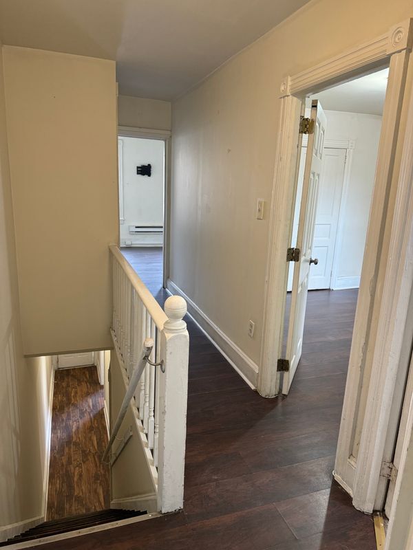 Building Photo - 306 W Lincoln Hwy