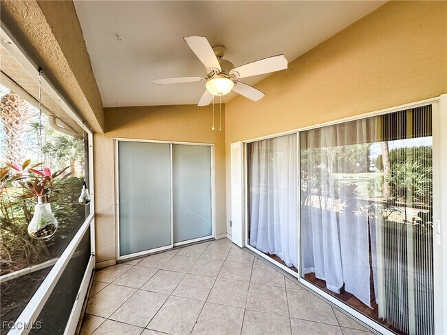 Building Photo - 3726 Stone Way