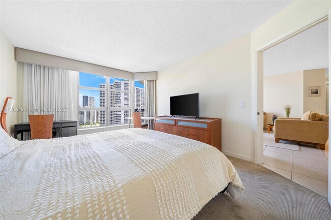 Building Photo - 3400 NE 192 St