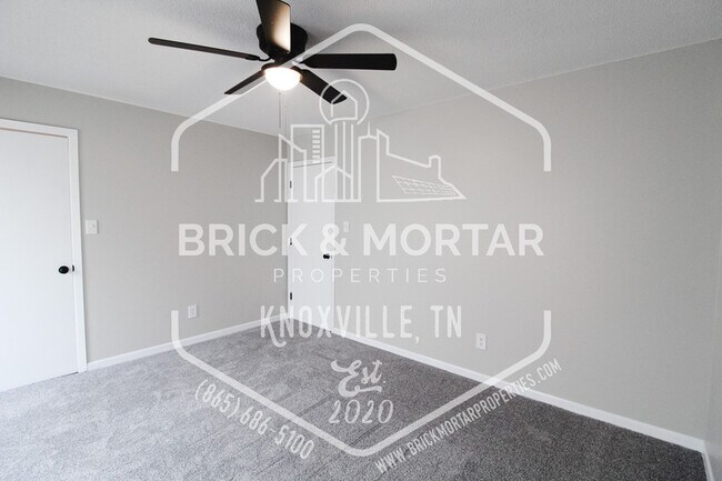 Building Photo - 2105 Belle Terra Rd