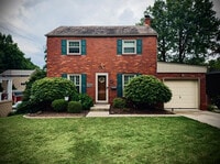 Building Photo - 1125 Hillsview Terrace