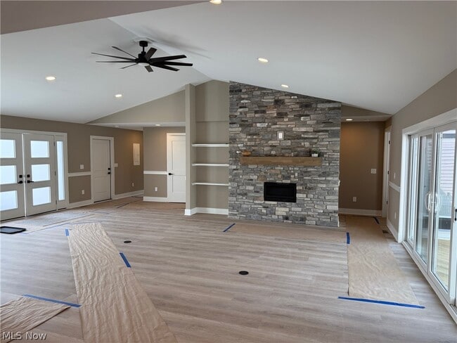 Building Photo - 3940 Ellendale Rd