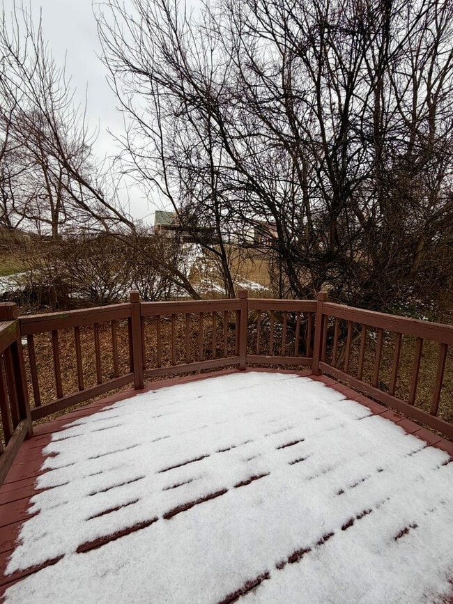 Building Photo - 2307 Monroeville Rd