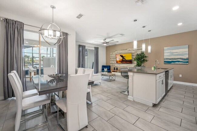 Building Photo - 4824 Dedication St