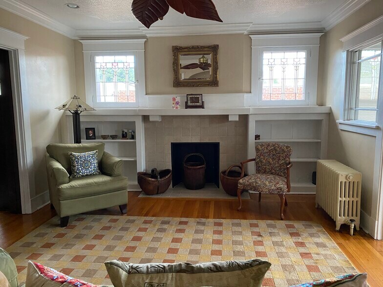 Living Room with Built in Book Shelves - 2924 Espy Ave