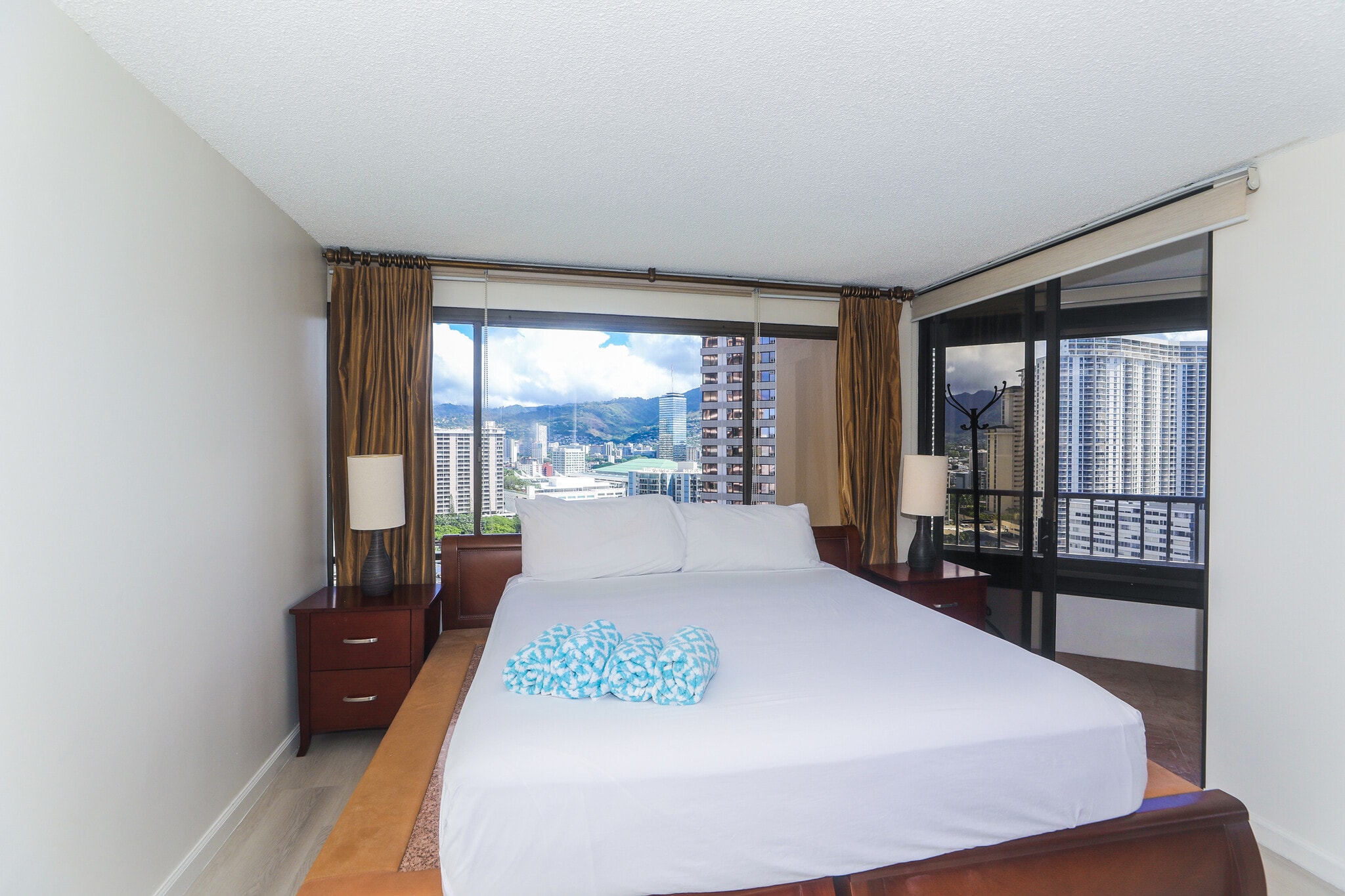 Building Photo - 1778 Ala Moana Blvd