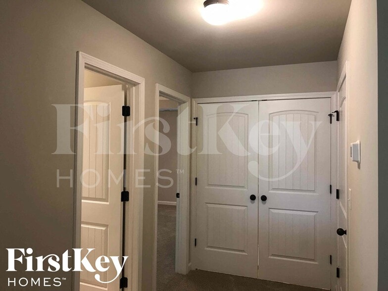 Building Photo - 5458 Union Hill Ct