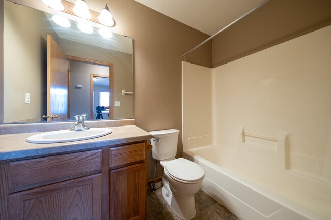 Building Photo - 2525 Cobble Hill Ct