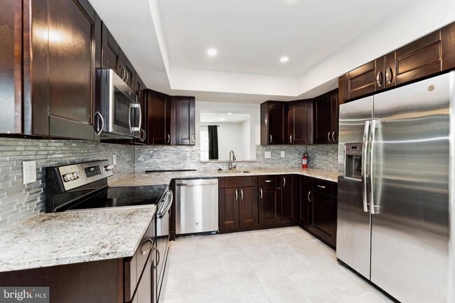 Building Photo - 12616 Wrightwood Ct