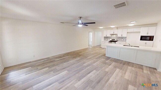 Building Photo - 4118 Ermine Trail