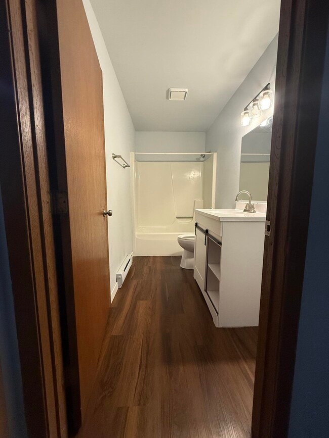Building Photo - 2939 Traceway Dr