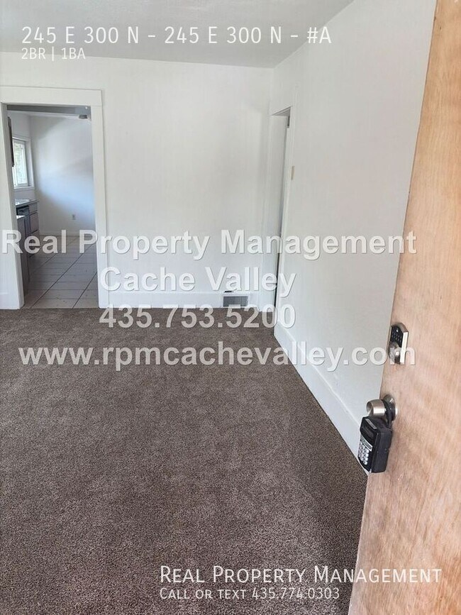 Building Photo - 245 E 300 N
