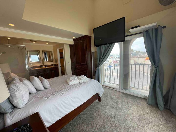 Bedroom 2 - 704 Ventura Pl