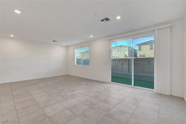 Building Photo - 8454 Vacarez Dr