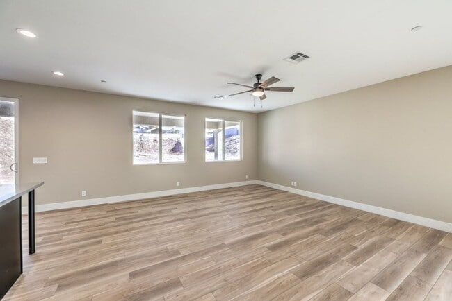 Building Photo - RARE HORSE PROPERTY FOR RENT – NEAR BLM LAND | HENDERSON, NV