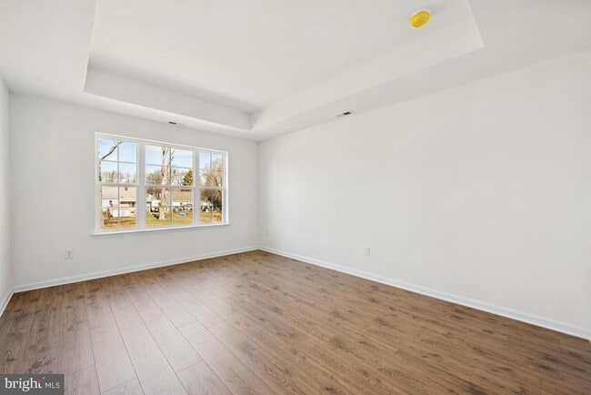 Building Photo - 724 Northwood Ave