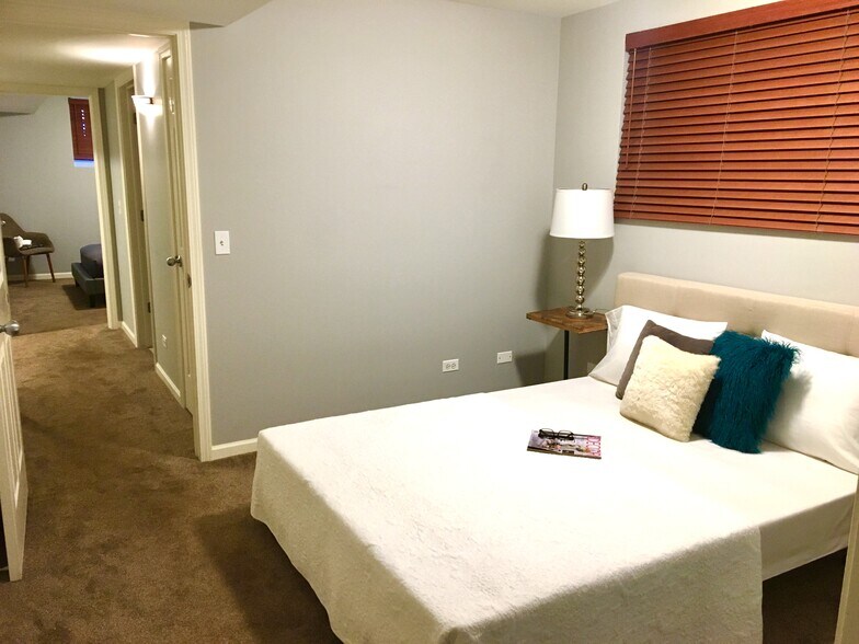 Both bedrooms are on lower level - 743 N Wolcott Ave